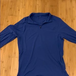 BLUE Lululemon Men’s 1/2 zip - Rarely worn